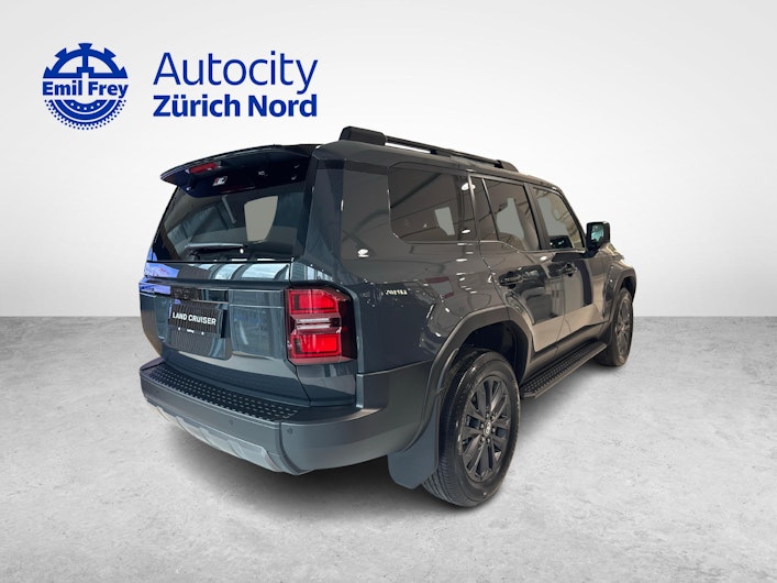 Vehicle image TOYOTA LANDCRUISER