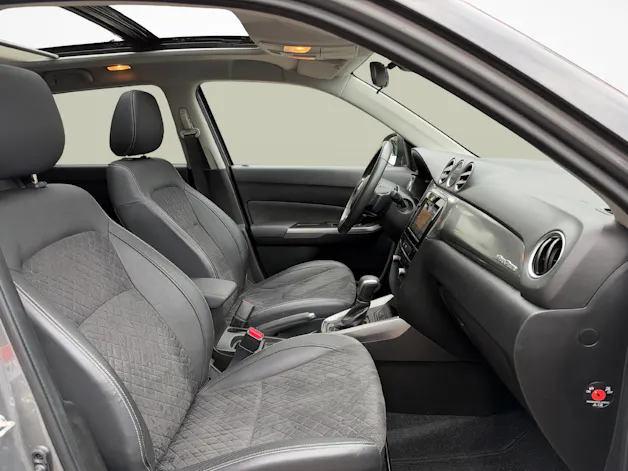 Suzuki Vitara 1.5 Compact Top Hybrid 4x4