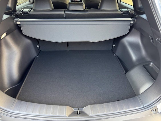 Vehicle image 9 Vehicle image 9