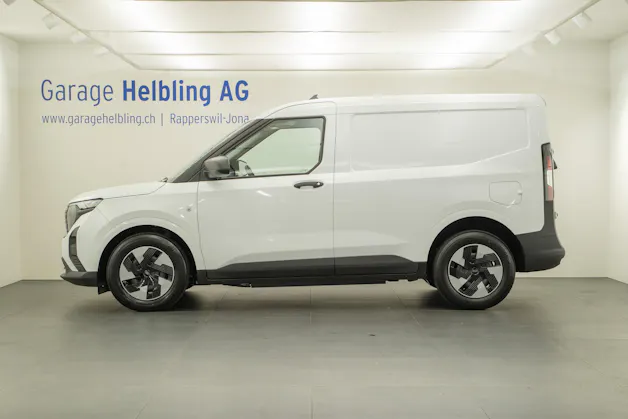 Ford E-Transit Courier Van Trend