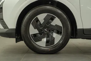 Ford E-Transit Courier Van Trend