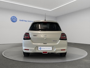 Fahrzeugbild SUZUKI Swift 1.2 Tradizio Top Hybrid 4x4