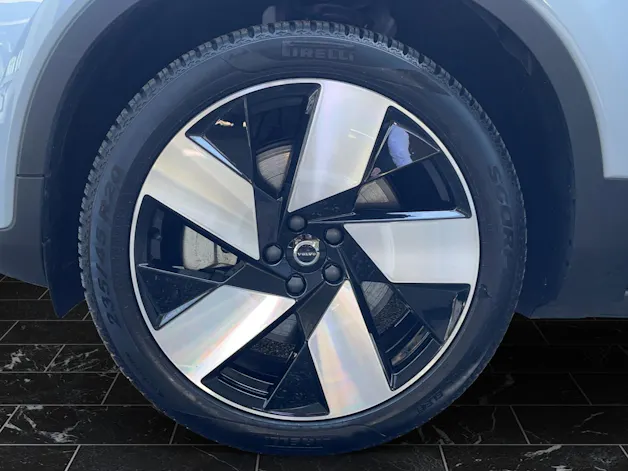 Volvo XC40 E80 Twin Plus AWD