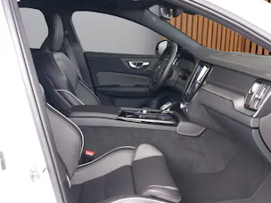 Volvo S60 2.0 T8 TE Ultimate Dark eAWD