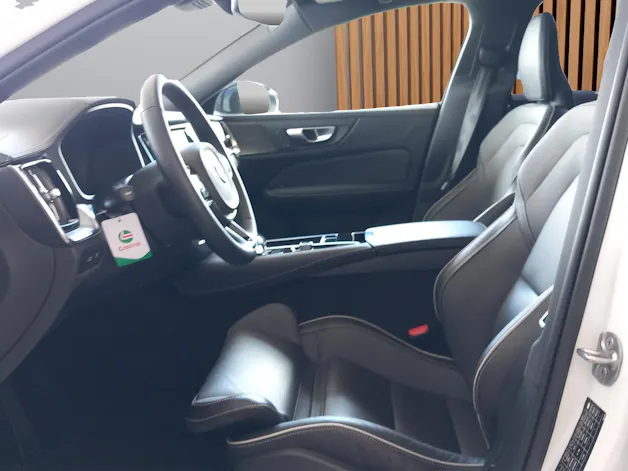 Volvo S60 2.0 T8 TE Ultimate Dark eAWD