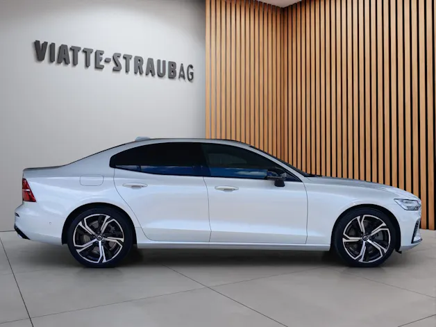 Volvo S60 2.0 T8 TE Ultimate Dark eAWD