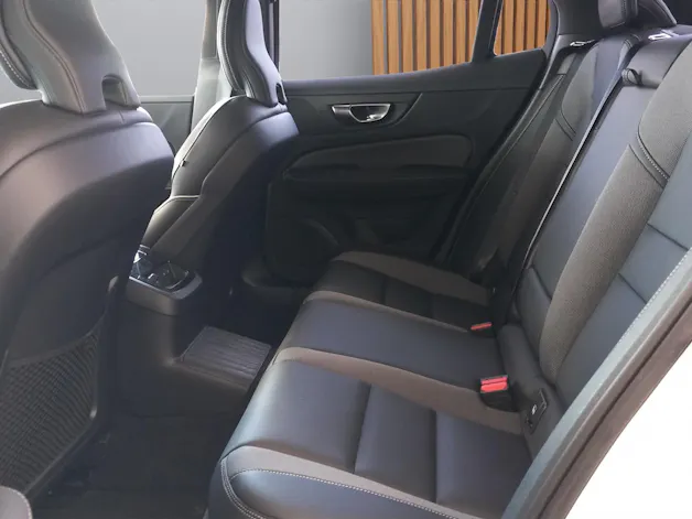 Volvo S60 2.0 T8 TE Ultimate Dark eAWD