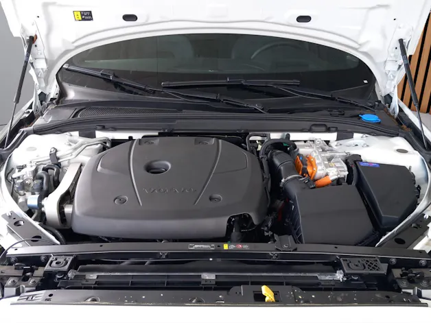 Volvo S60 2.0 T8 TE Ultimate Dark eAWD