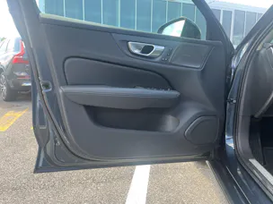 Volvo V60 2.0 T8 TE Ultimate Dark eAWD