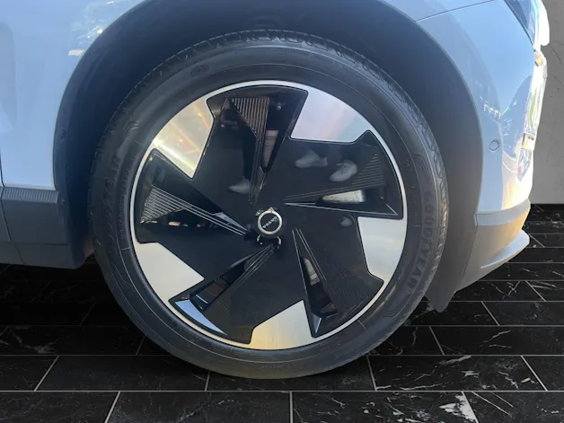 Volvo EX30 E60 Twin Ultra Performance AWD