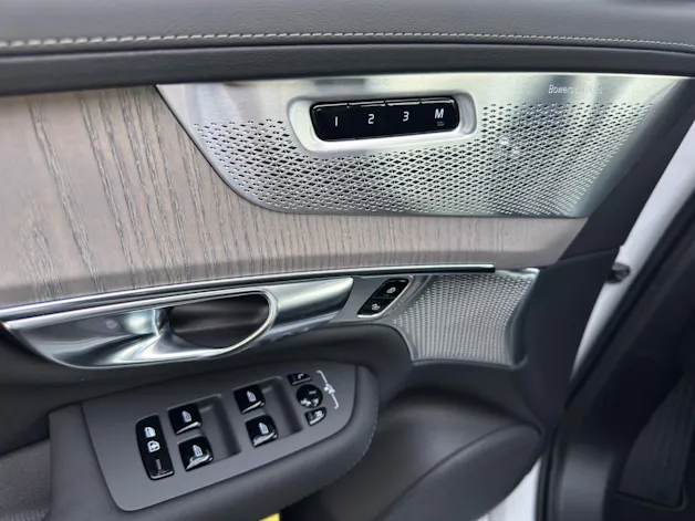 Volvo XC90 2.0 T8 TE Ultra Dark eAWD