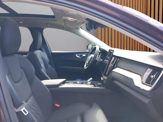 Volvo XC60 2.0 T6 TE Ultra Dark eAWD