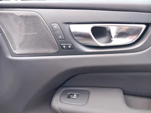 Volvo XC60 2.0 T6 TE Ultra Dark eAWD