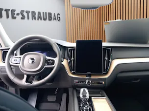 Volvo XC60 2.0 T6 TE Ultra Dark eAWD