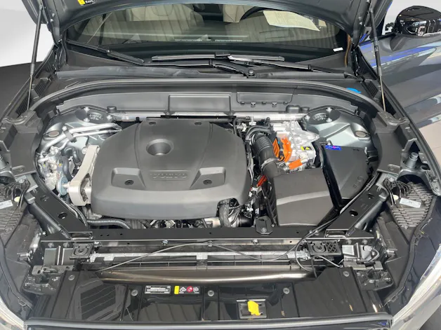 Volvo XC60 2.0 T6 TE Ultra Dark eAWD
