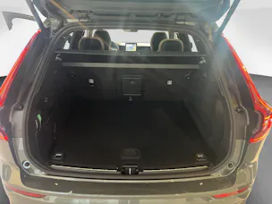 VOLVO XC60 2.0 T6 TE Ultra Dark eAWD