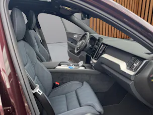 Volvo XC60 2.0 T6 TE Ultra Dark eAWD