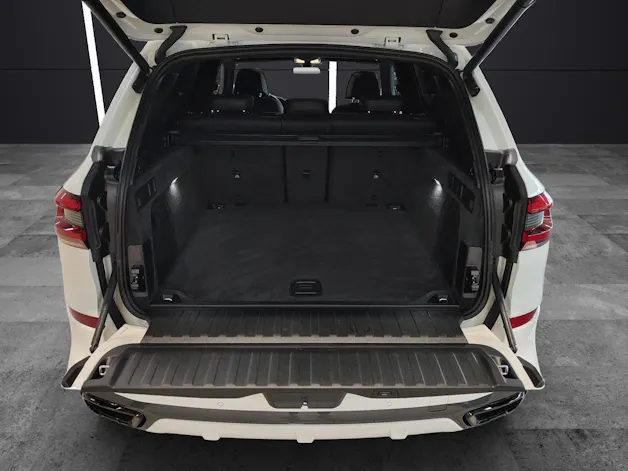 BMW X5 M50i xDrive