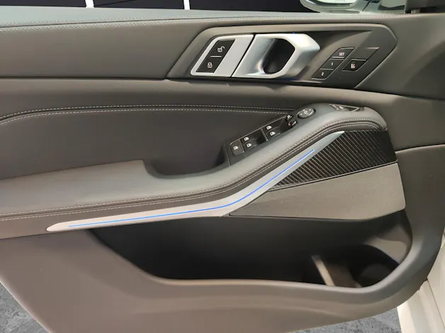 BMW X5 M50i xDrive