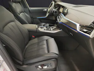 BMW X5 M50i xDrive
