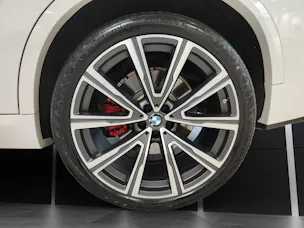BMW X5 M50i xDrive