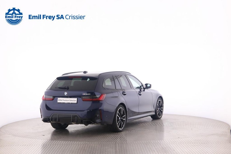 Vehicle image BMW 3 SERIES