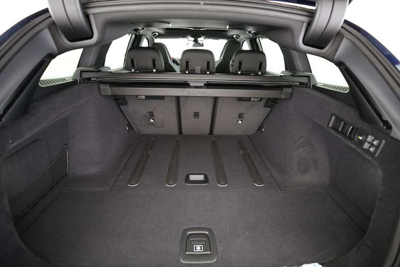 Vehicle image BMW 3 SERIES