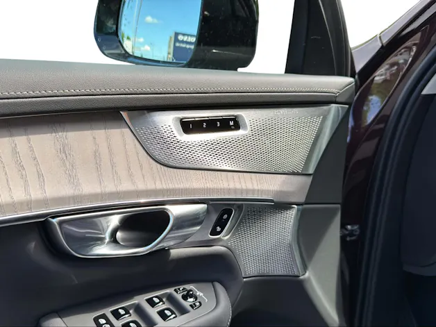 Volvo XC90 2.0 T8 TE Ultra Dark eAWD