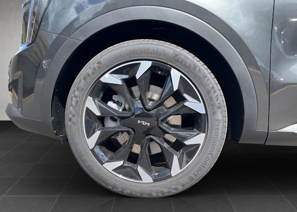 Vehicle image 8 Vehicle image 8