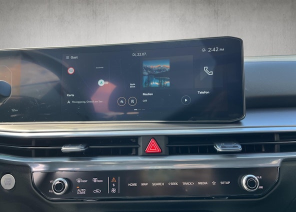 Vehicle image 14 Vehicle image 14