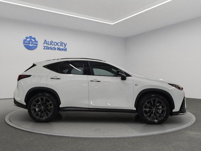 Vehicle image LEXUS NX