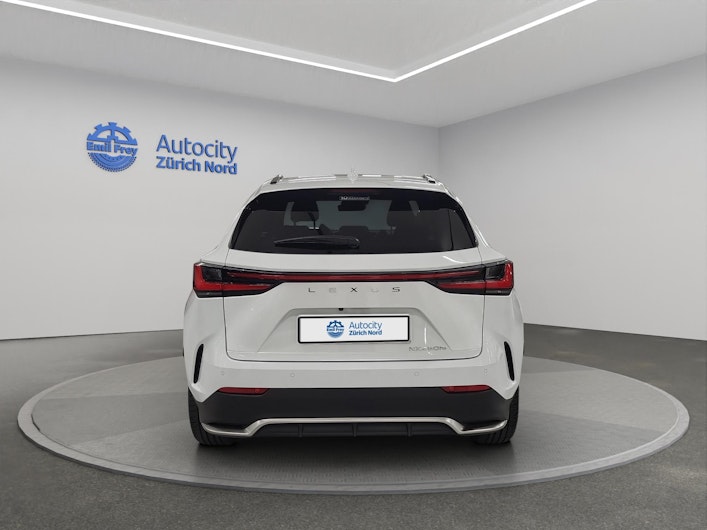 Vehicle image LEXUS NX