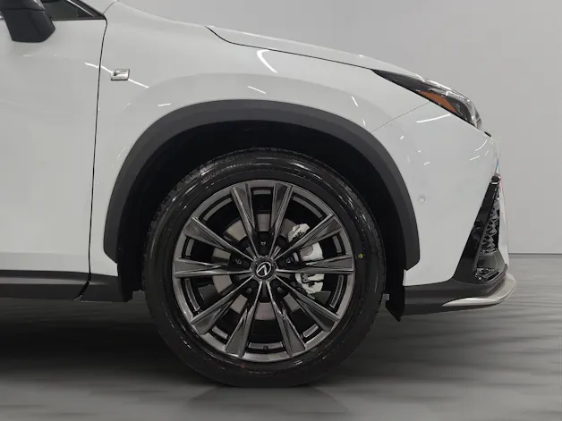 Lexus NX 450h+ F-Sport