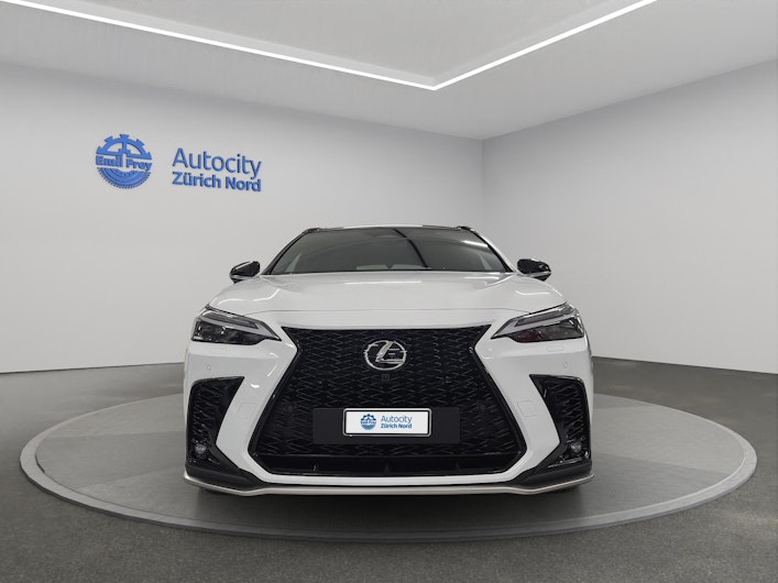Vehicle image LEXUS NX
