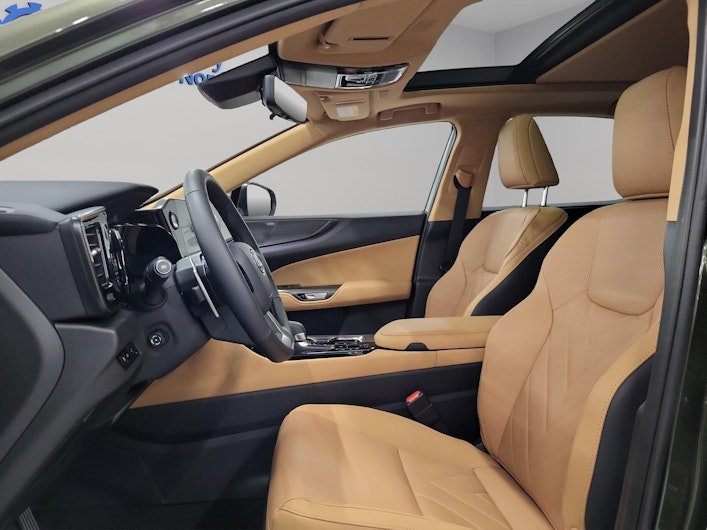 Vehicle image LEXUS NX