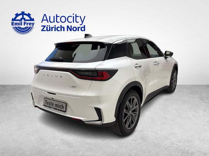 Vehicle image LEXUS LBX