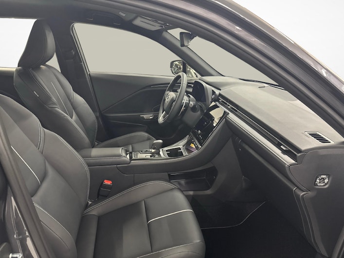 Vehicle image LEXUS LBX