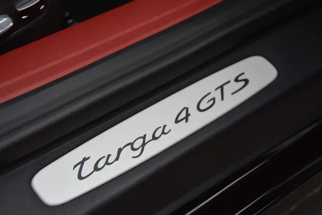Porsche 911 Targa 3.8 Targa 4 GTS PDK
