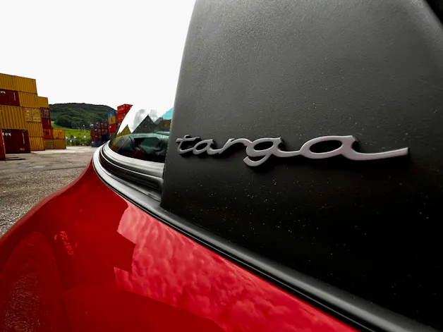 Porsche 911 Targa 3.6 Carrera 4