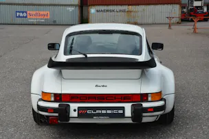 Porsche 911 3.3 Turbo