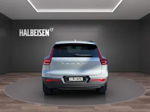 Volvo XC40 2.0 B4 MH Plus Dark