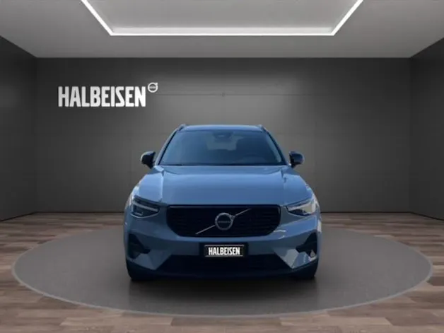 Volvo XC40 2.0 B4 MH Plus Dark