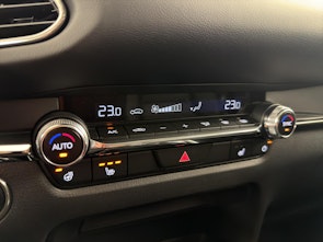 Vehicle image MAZDA CX-30 2.0 186 Takumi AWD