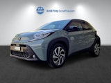 First vehicle image