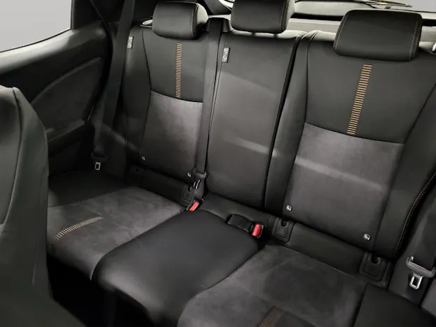 Lexus LBX 1.5 Hybrid Cool AWD