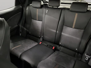 Fahrzeugbild LEXUS LBX 1.5 Hybrid Cool AWD