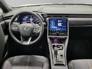 https://vehicle.imgix.net/3951441/e88840e1-2982-47e6-a9a4-51039f458558.jpg