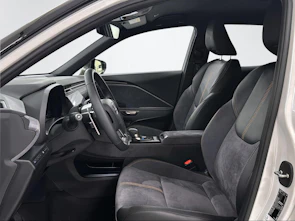 Fahrzeugbild LEXUS LBX 1.5 Hybrid Cool AWD
