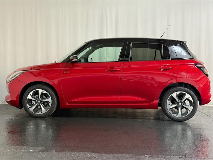 Fahrzeugbild SUZUKI SWIFT