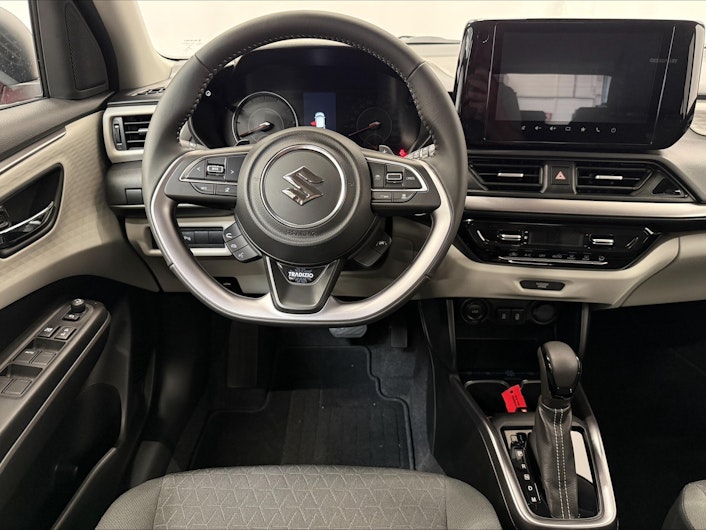 Fahrzeugbild SUZUKI SWIFT